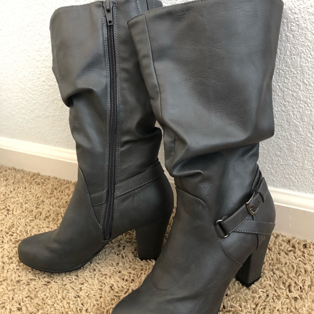 Nine West Gray heeled books